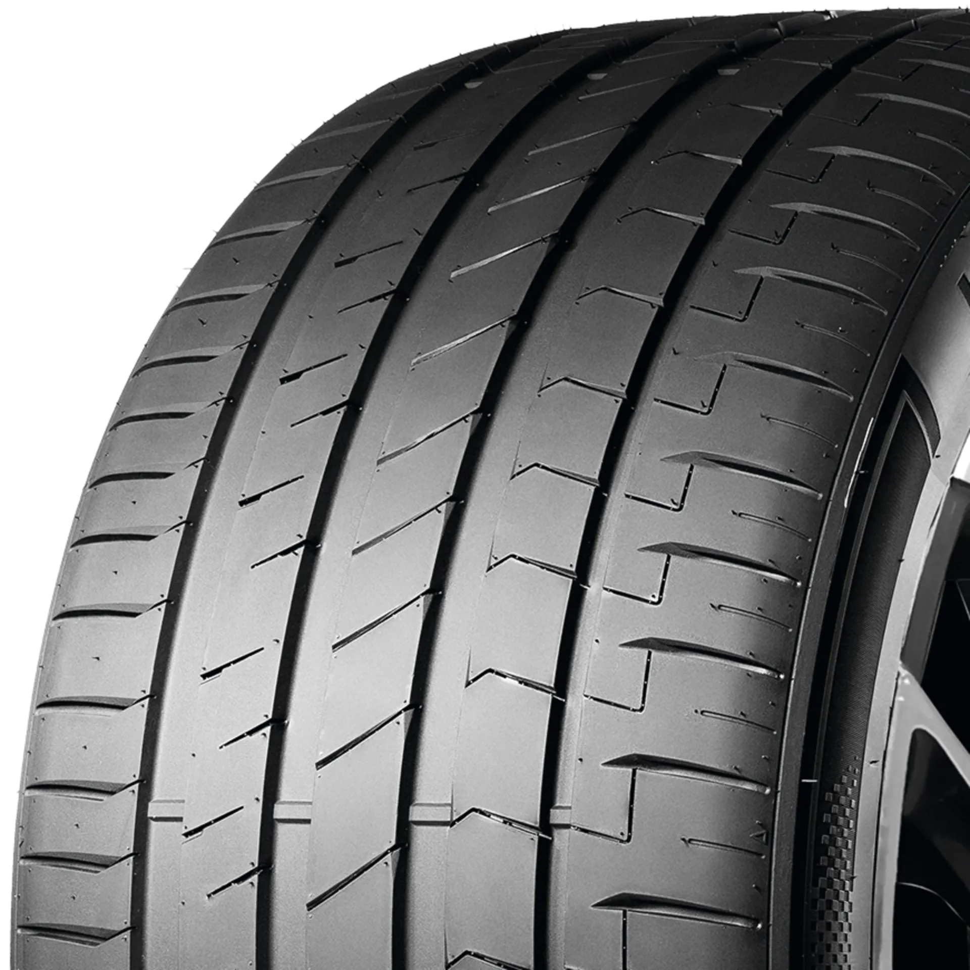 Pneu 225/40 R18